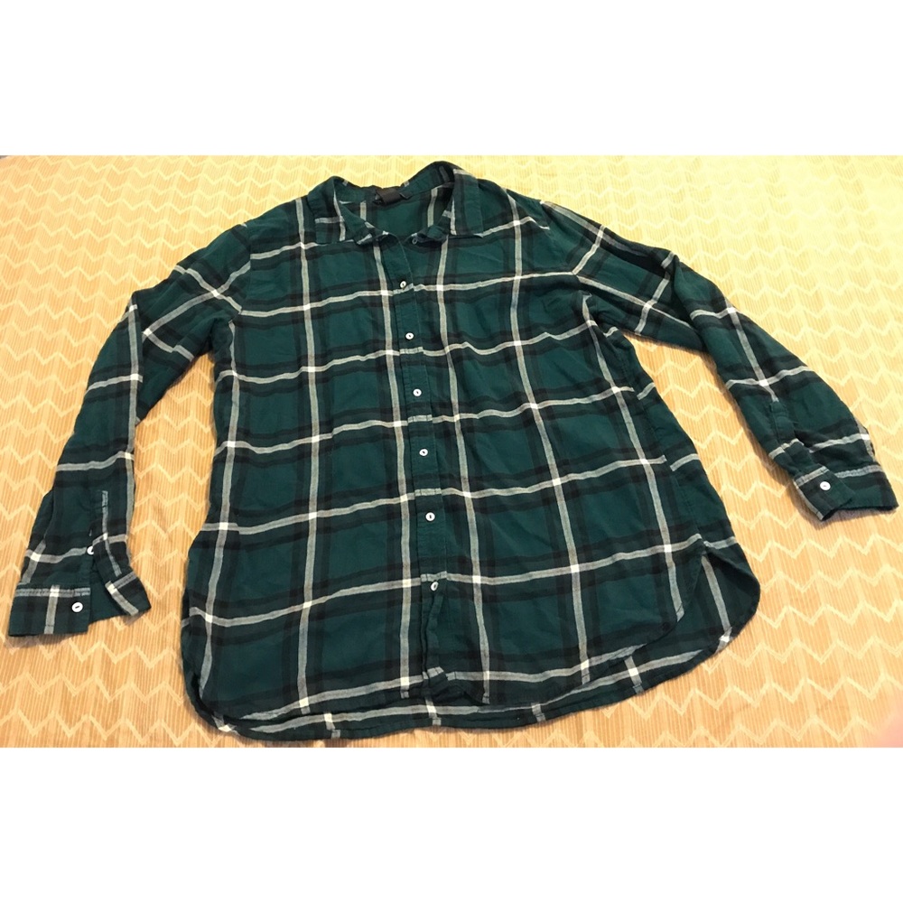 H&M Plaid Button Down Shirt